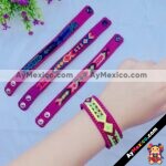 as00103 Lote de 12 pulseras artesanales piel con borddado de hilo color fiusha diseños al azarmayoreo fabricante proveedor taller maquilador (1)