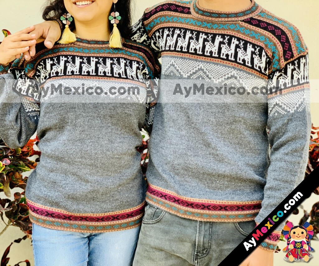 rj00783 Sueter Color Unisex de llama cuello redondo de lana hecho en Chiapas México medida de 66x46 cm mayoreo - AyMexico.com