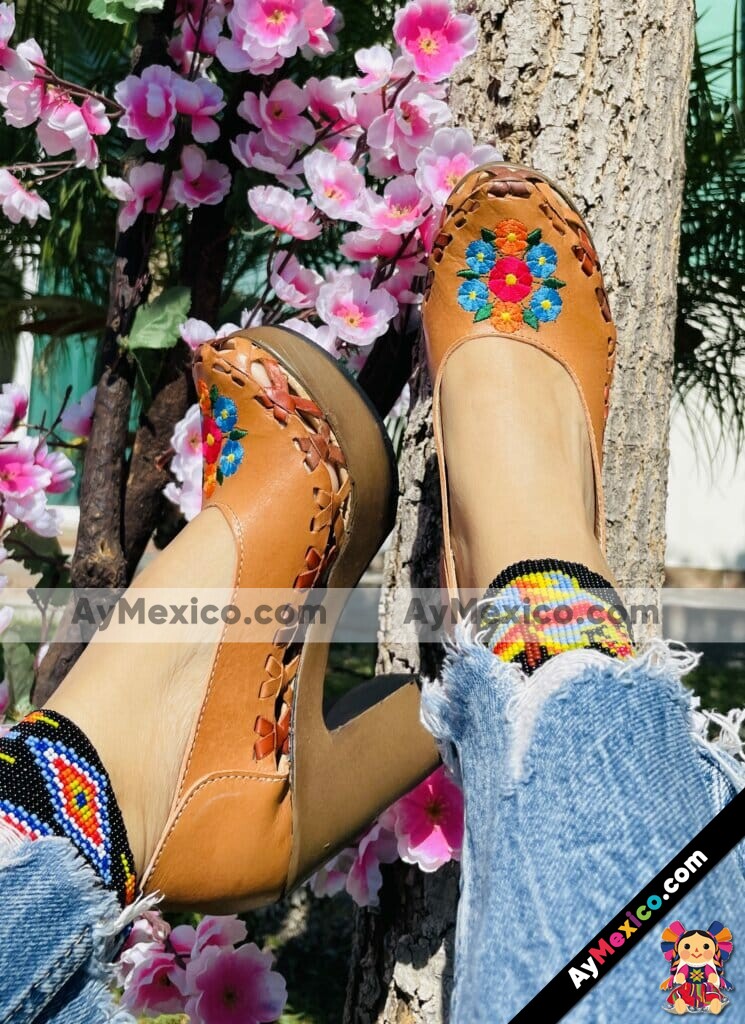 zn00029 Huaraches Artesanales Con Plataforma Camel Flores de Colores Bordadas mayoreo fabricante calzado (3)
