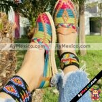 zj00765 Huaraches Artesanales Color Beige Con Tejido Multicolor De Piso Premium Mujer De Piel Sahuayo (1)