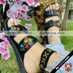 Ze00031 Huaraches Artesanales Piso Para Mujer Negro Hebilla Y Flores De Colores Mayoreo Fabricante Calzado (1)